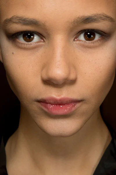 Look 2